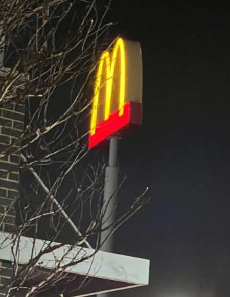 McDonald’s lit signage example